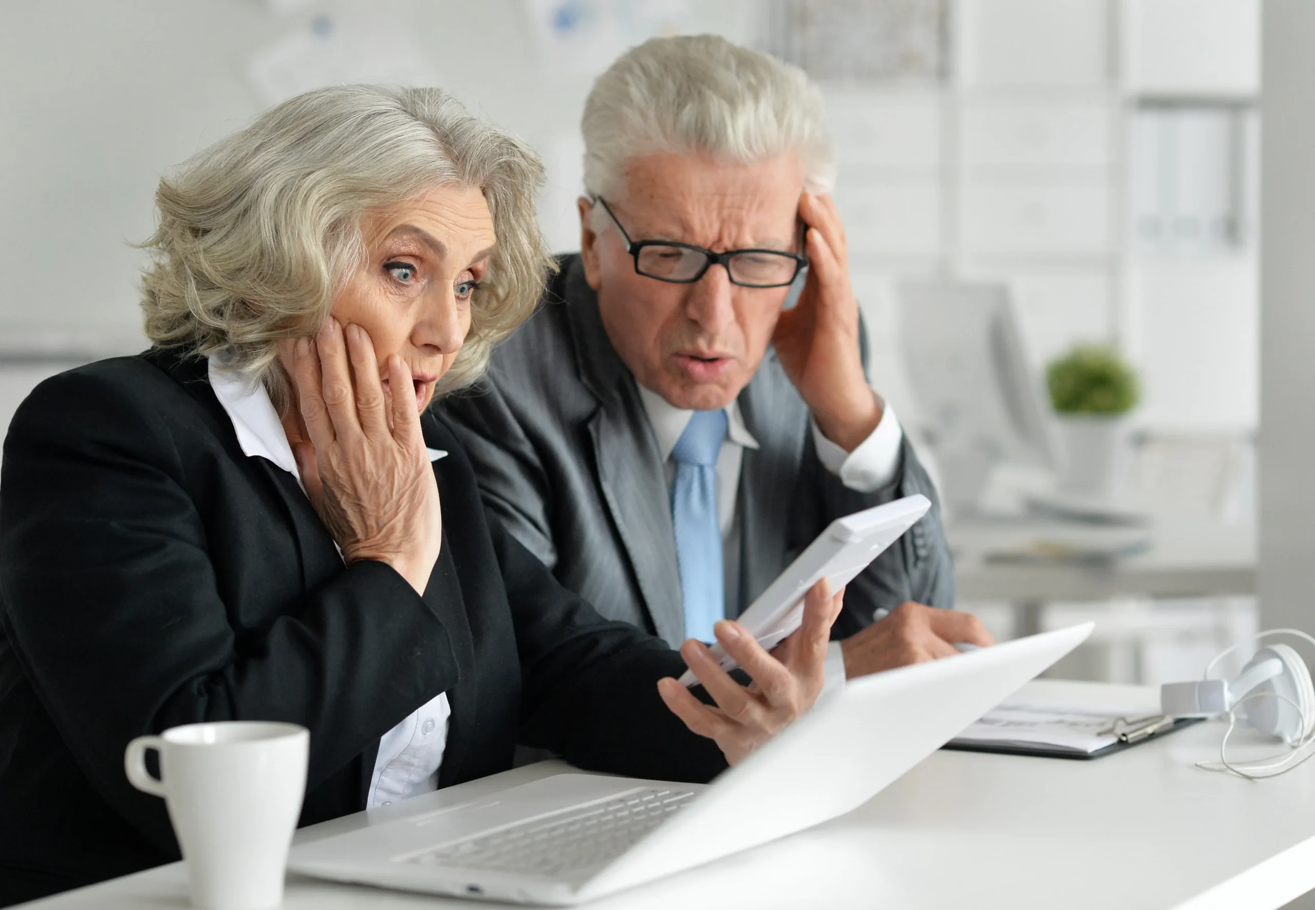 은퇴 후 소득 공백을 심화시키는 선택 4가지